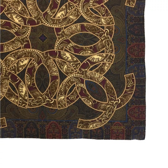 CHANEL CC Logo Paisley Silk Scarf - Picture 4 of 8